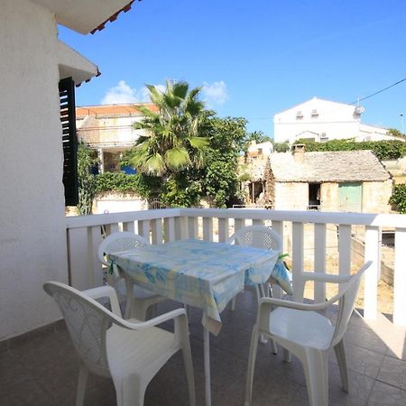 Apartments By The Sea Rukavac, Vis - 2478 Rukavac  Buitenkant foto