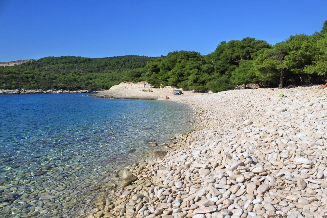 Apartments By The Sea Rukavac, Vis - 2478 Rukavac  Buitenkant foto