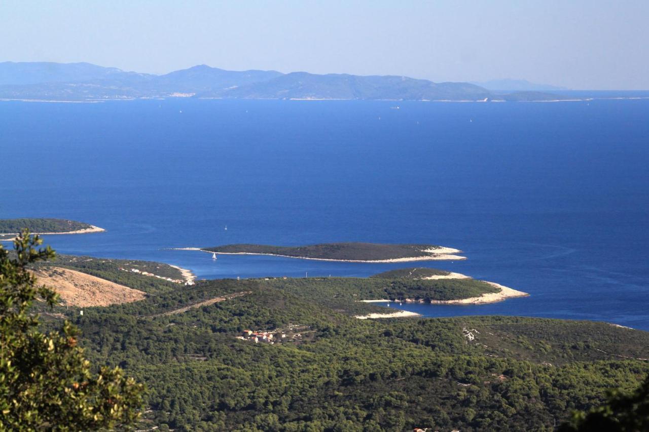Apartments By The Sea Rukavac, Vis - 2478 Rukavac  Buitenkant foto