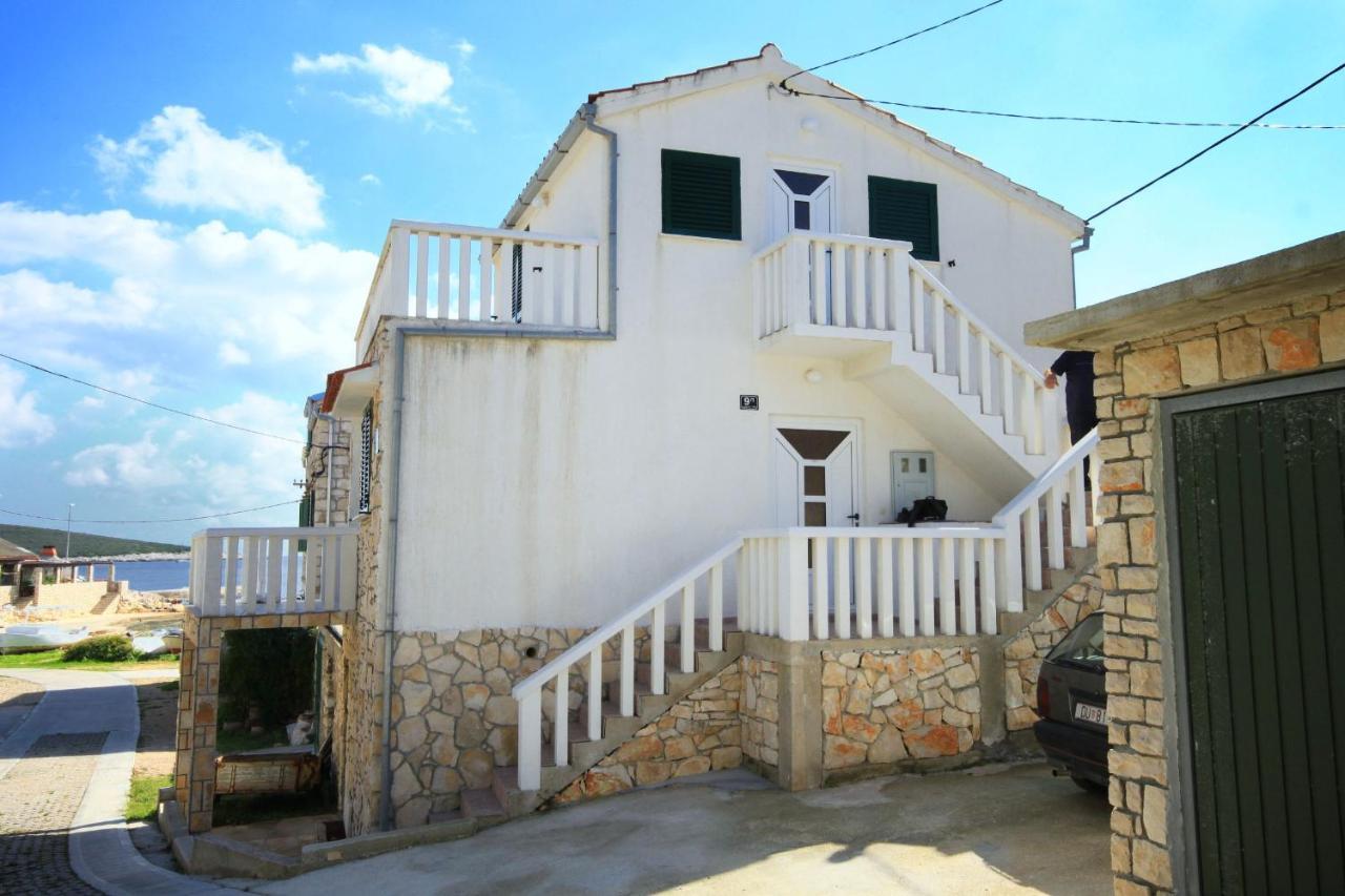 Apartments By The Sea Rukavac, Vis - 2478 Rukavac  Buitenkant foto