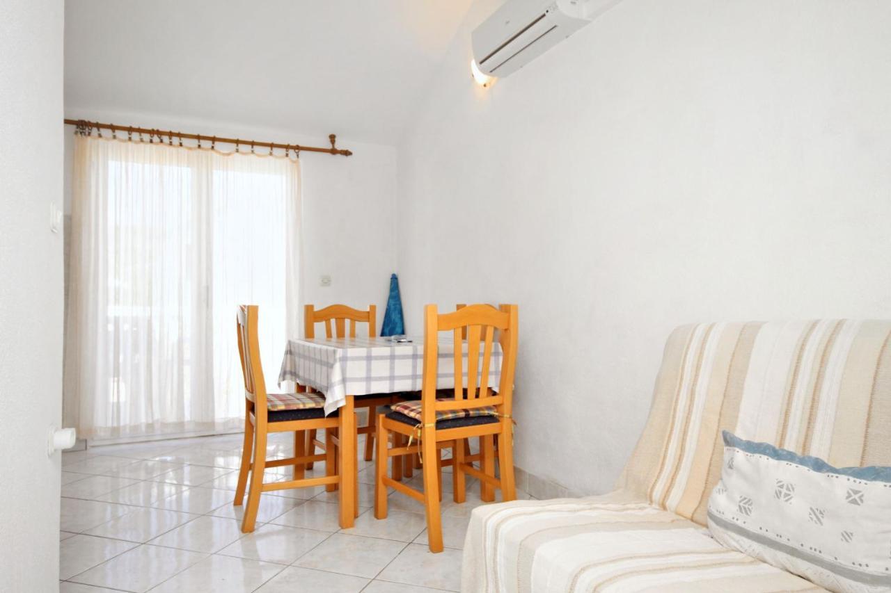 Apartments By The Sea Rukavac, Vis - 2478 Rukavac  Buitenkant foto