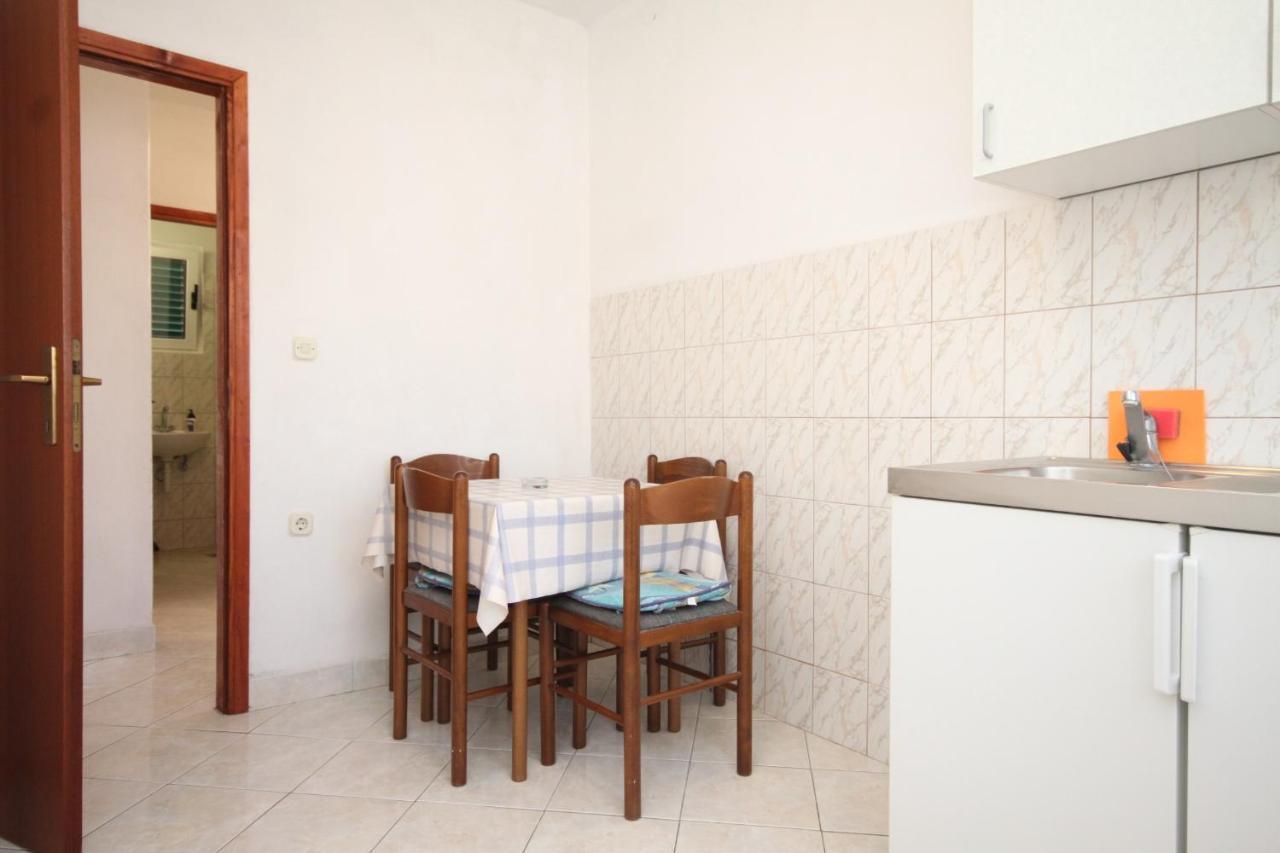 Apartments By The Sea Rukavac, Vis - 2478 Rukavac  Buitenkant foto