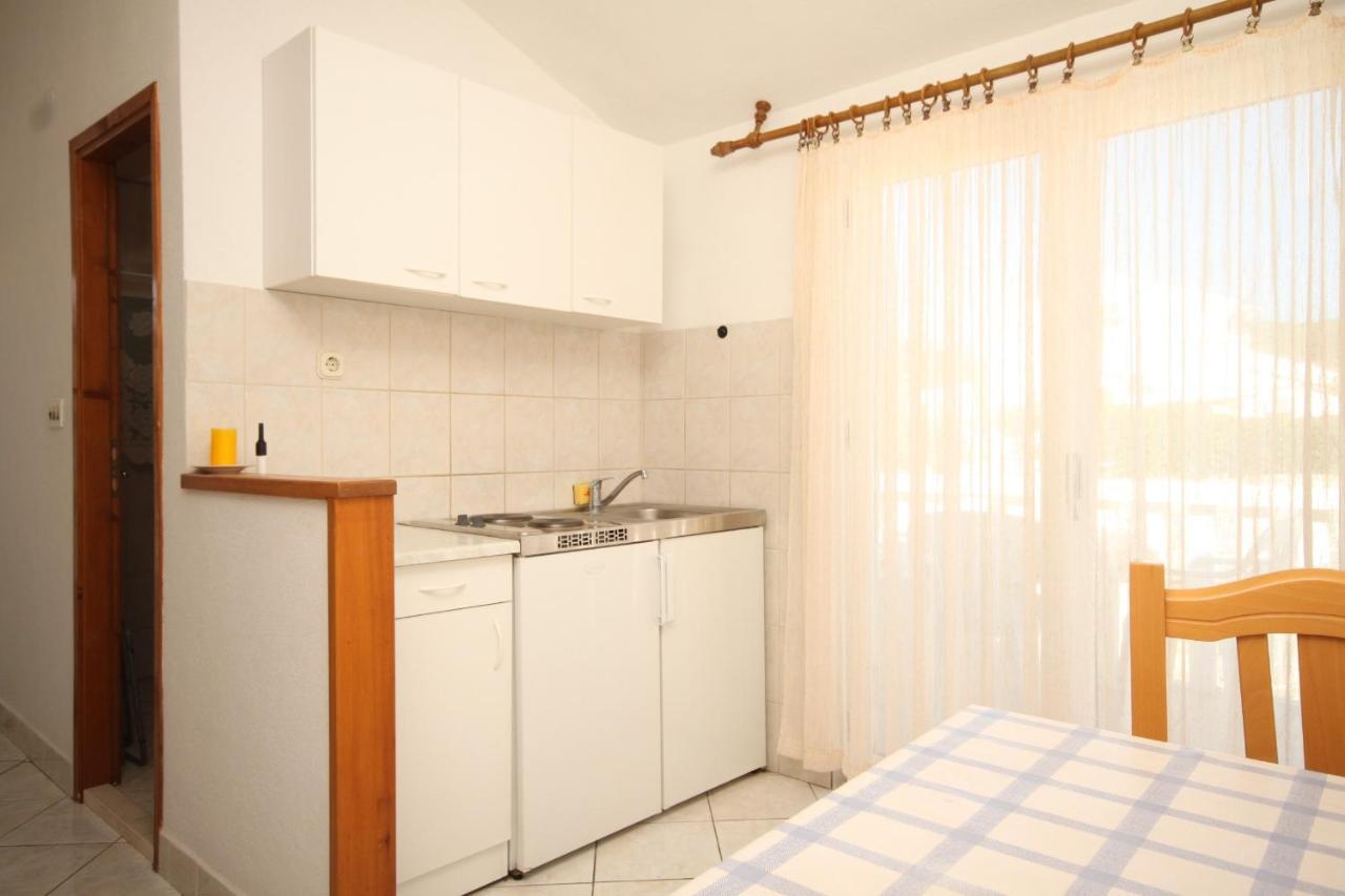Apartments By The Sea Rukavac, Vis - 2478 Rukavac  Buitenkant foto